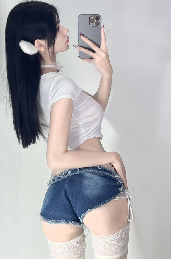曼联最新赛事深度解析：战术与表现